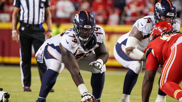 Denver Broncos center Lloyd Cushenberry (79) lines up against the Kansas City Chiefs during the game at GEHA Field at Arrowhead Stadium.